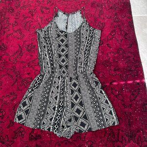 BCX Romper Medium Rayon Black White Patterned Sleeveless w/Pockets